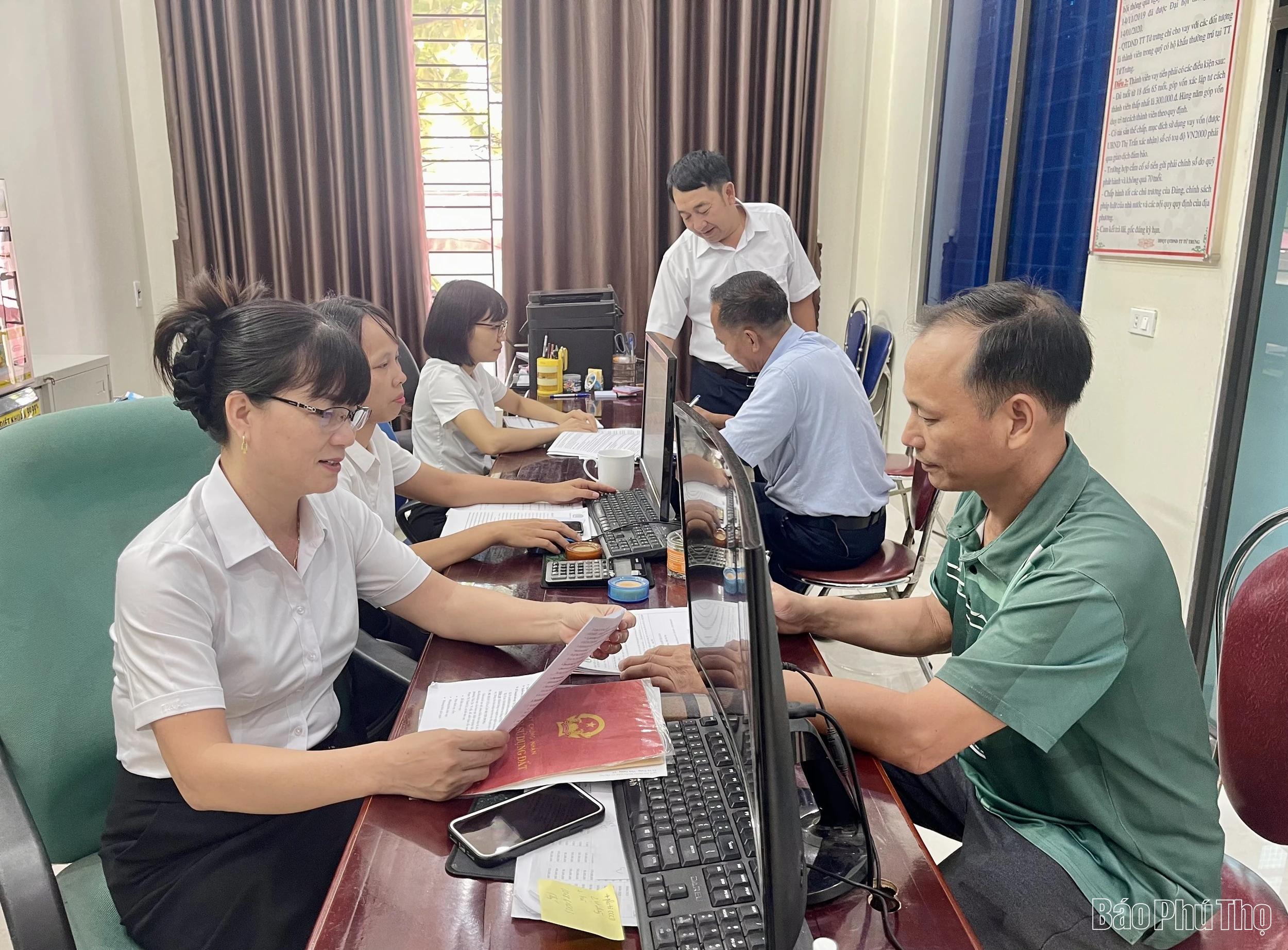 Điểm tựa vững chắc cho người dân vay vốn phát triển sản xuất, kinh doanh