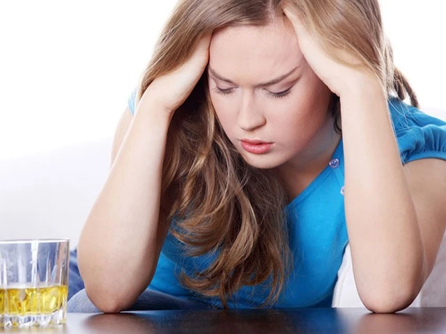 5 tác dụng phụ hay gặp nhất khi uống trà xanh và cách tránh- Ảnh 1. 5 tác dụng phụ hay gặp nhất khi uống trà xanh và cách tránh