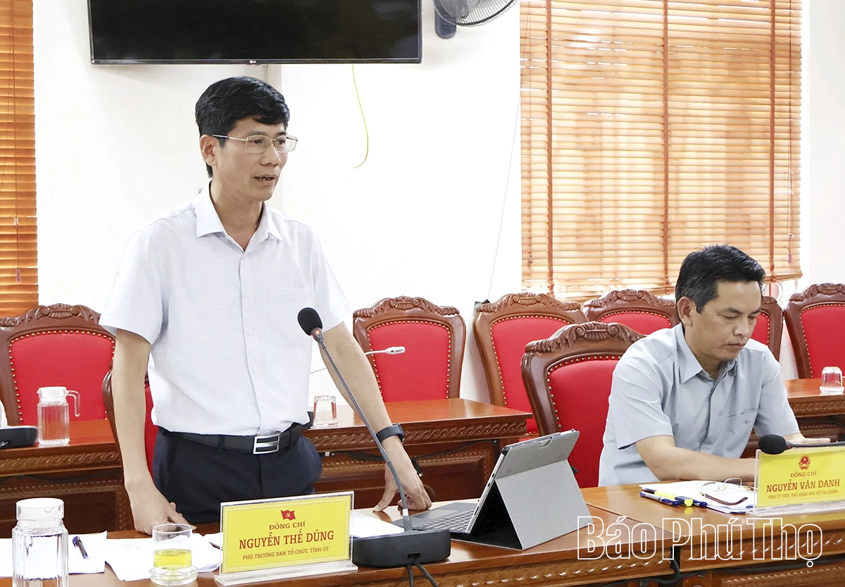 Phó Bí thư Tỉnh ủy Bùi Huy Vĩnh làm việc tại xã Cao Phong về thực hiện chính quyền địa phương 2 cấp