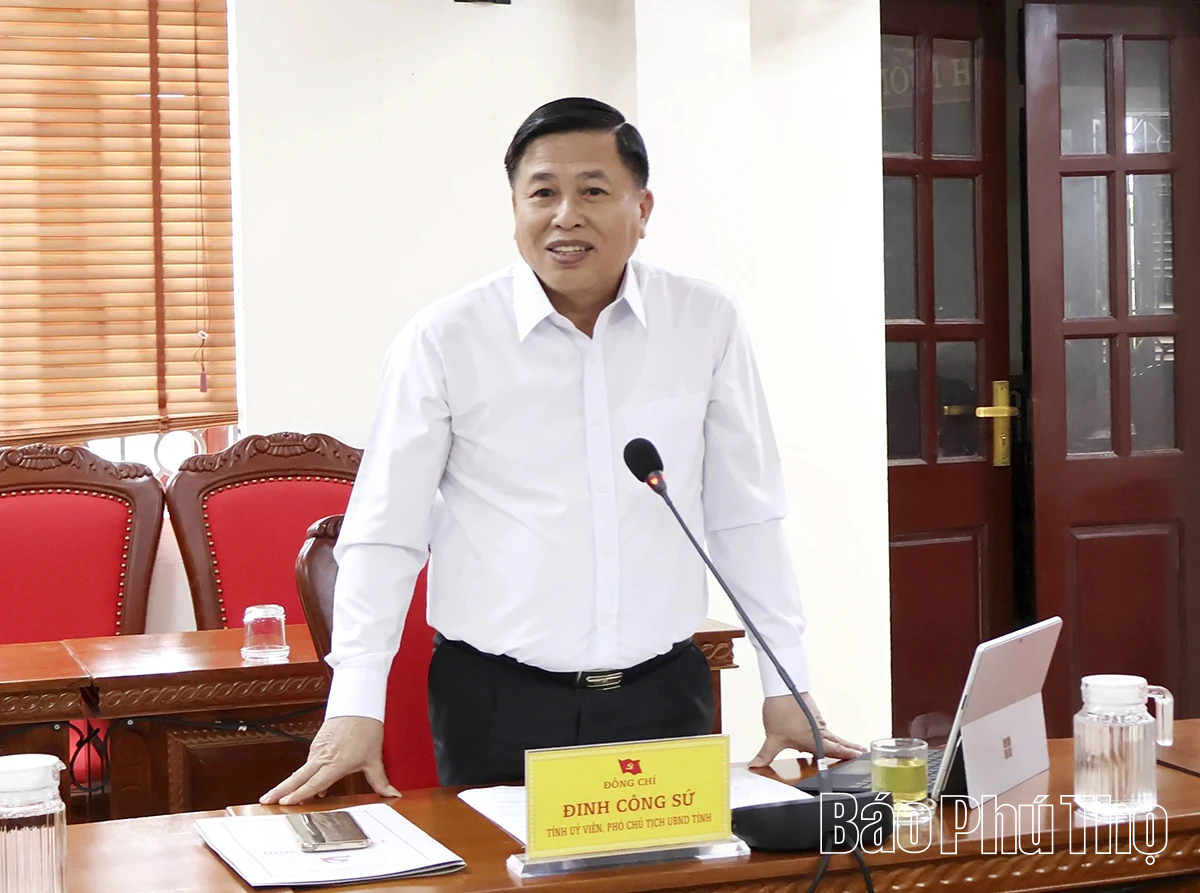 Phó Bí thư Tỉnh ủy Bùi Huy Vĩnh làm việc tại xã Cao Phong về thực hiện chính quyền địa phương 2 cấp