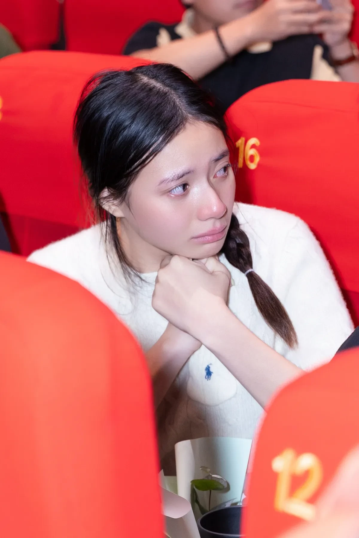 Mưa đỏ - Khốc liệt và nghẹn ngào