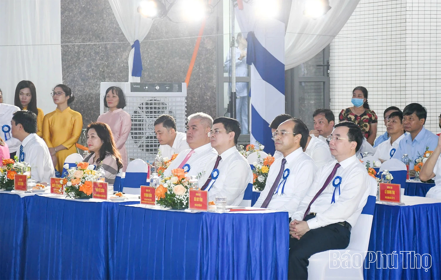 Phó Bí thư Tỉnh ủy Bùi Huy Vĩnh dự lễ khánh thành Dự án xây dựng, nâng cấp Trung tâm Y tế khu vực Yên Lạc