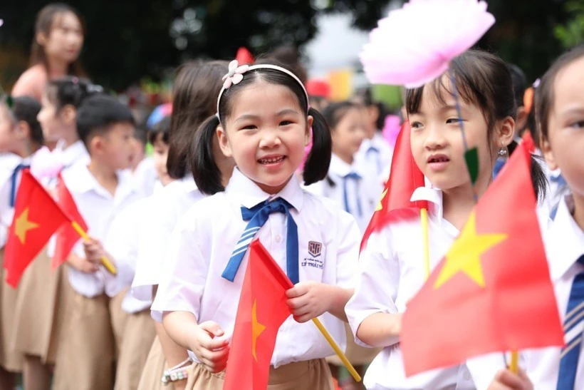 Bộ GD&ĐT ban hành 10 nhiệm vụ, giải pháp trọng tâm năm học 2025-2026