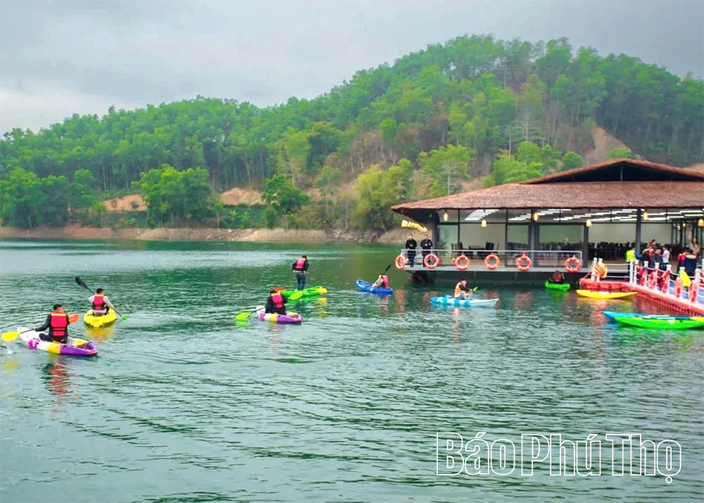 Vị thế mới từ tiềm năng văn hóa, thể thao và du lịch Đất Tổ