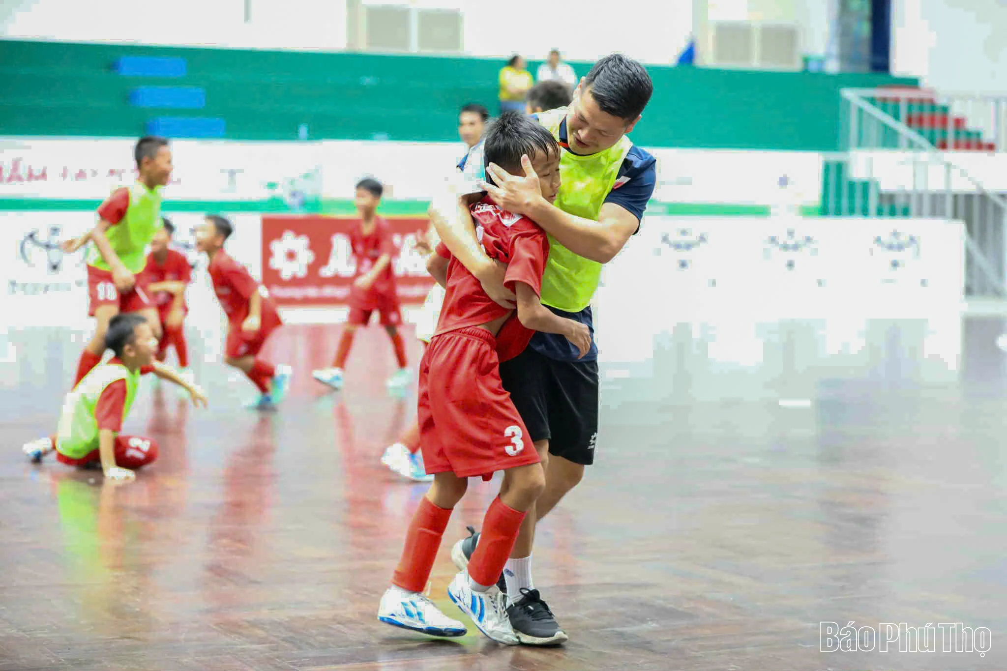 U9 Phú Thọ vào Tứ kết Giải bóng đá U9 toàn quốc năm 2025