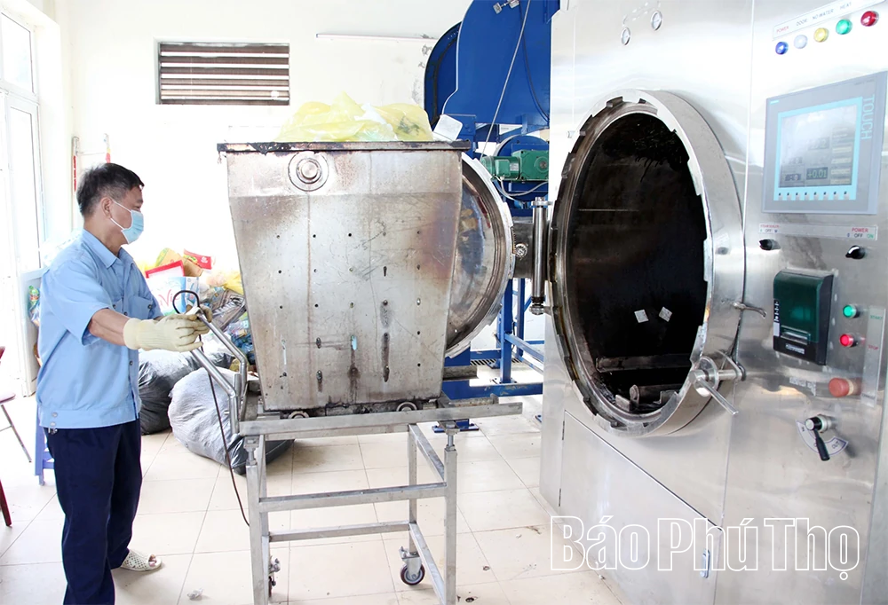 Xử lý triệt để chất thải y tế nguy hại: Không thể chậm trễ