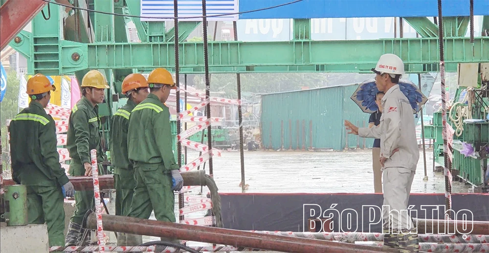 “Vượt nắng, thắng mưa” làm nên kỳ tích