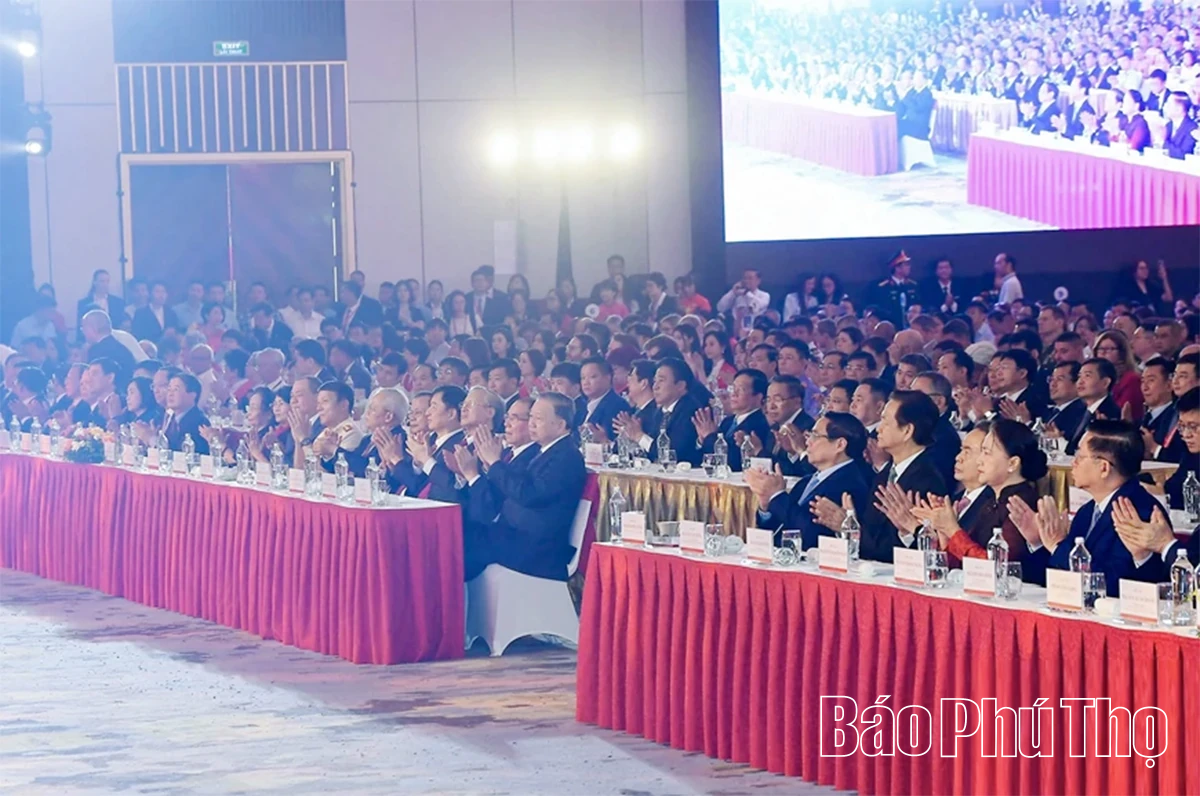 Khai mạc Triển lãm “80 năm hành trình Độc lập - Tự do - Hạnh phúc”