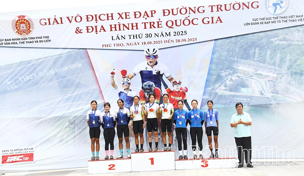 Bế mạc Giải vô địch Xe đạp đường trường và địa hình trẻ quốc gia lần thứ 30