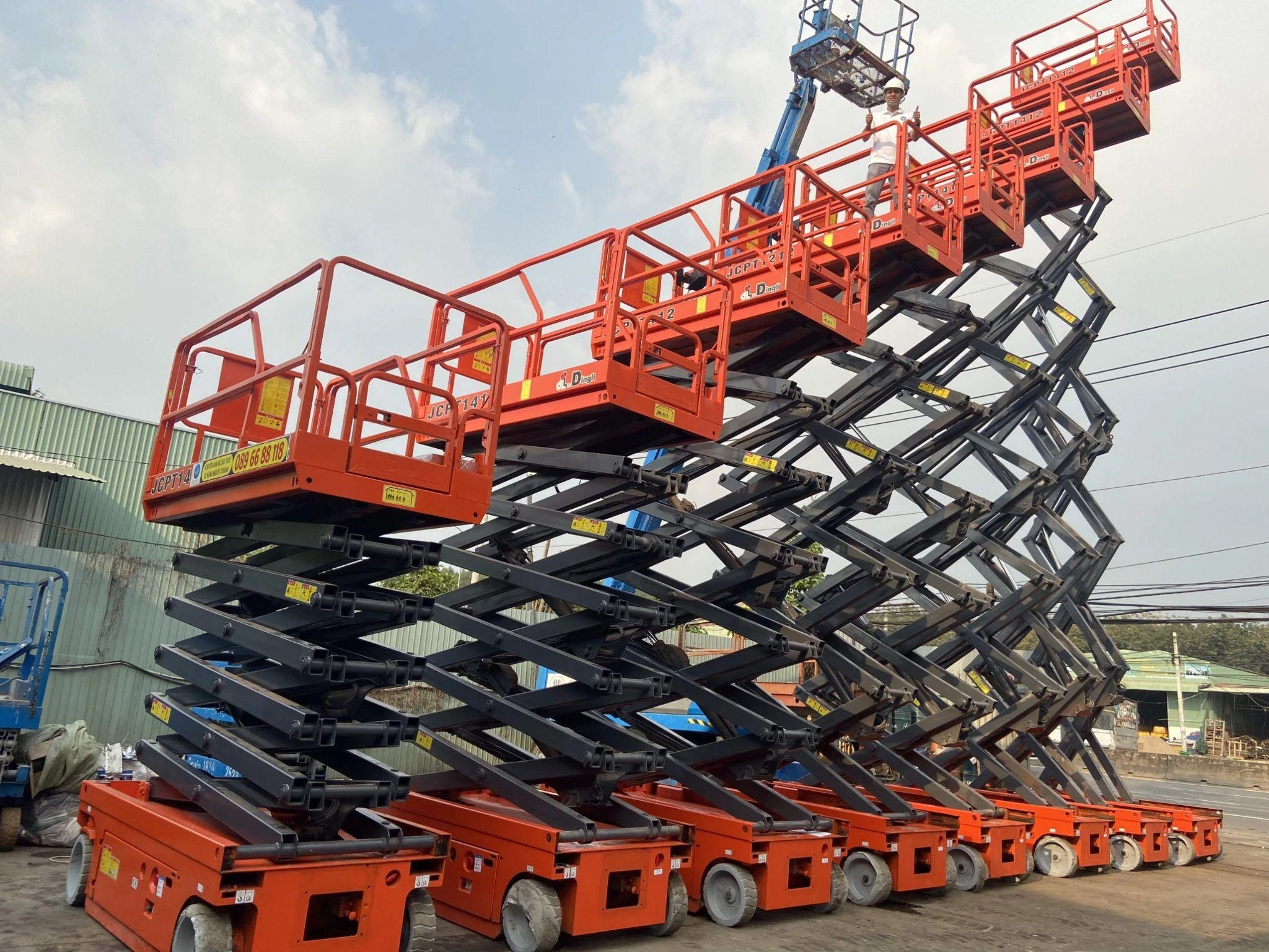 Dịch vụ cho thuê xe nâng người Bình Dương (cũ) uy tín giá tốt