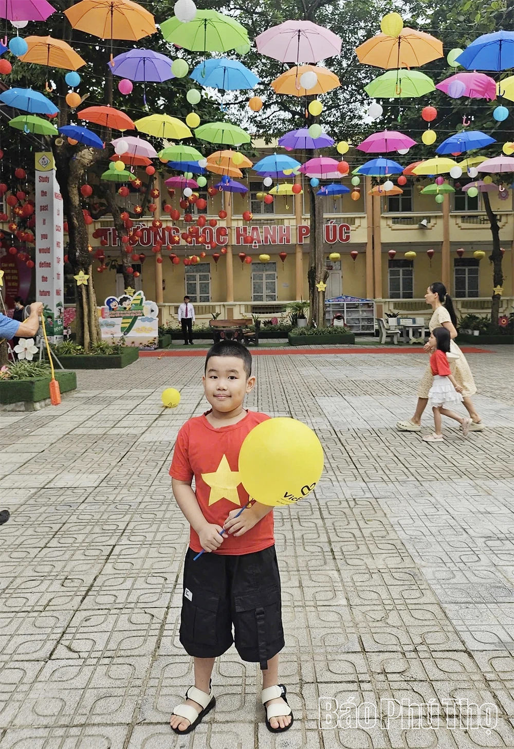 Thêm vững bước chân đầu đời