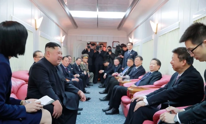 Đoàn tàu bọc thép bảo vệ ông Kim Jong-un khi công du nước ngoài