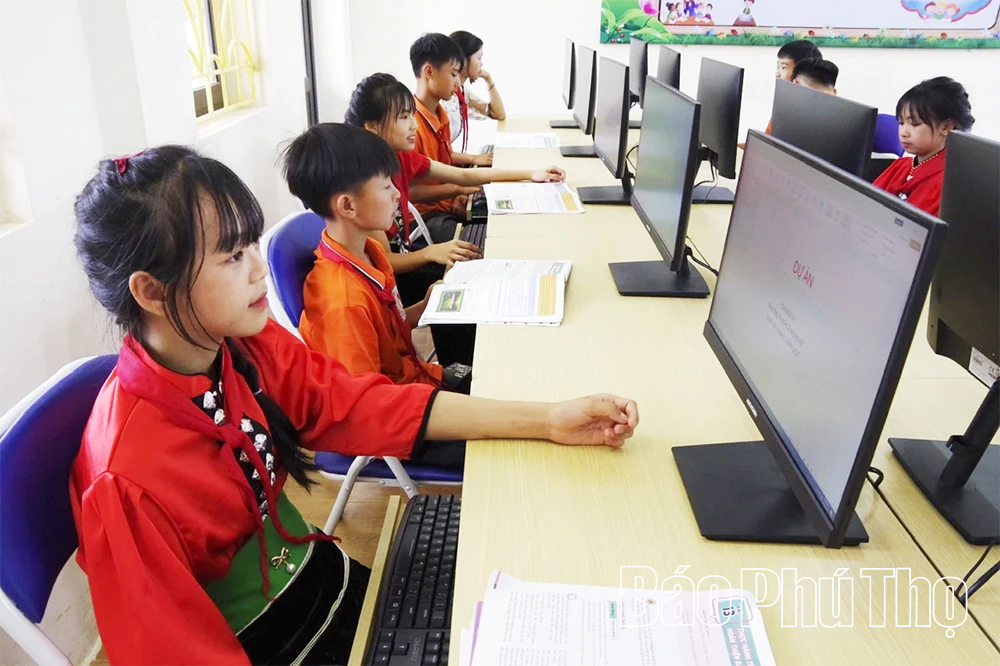 Xin đừng “lạc lối” trên không gian mạng