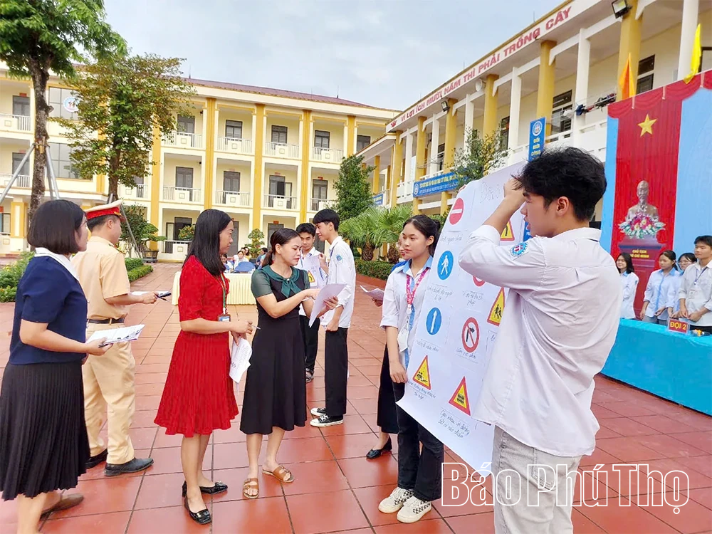 Tăng cường giáo dục pháp luật về TTATGT năm học 2025-2026