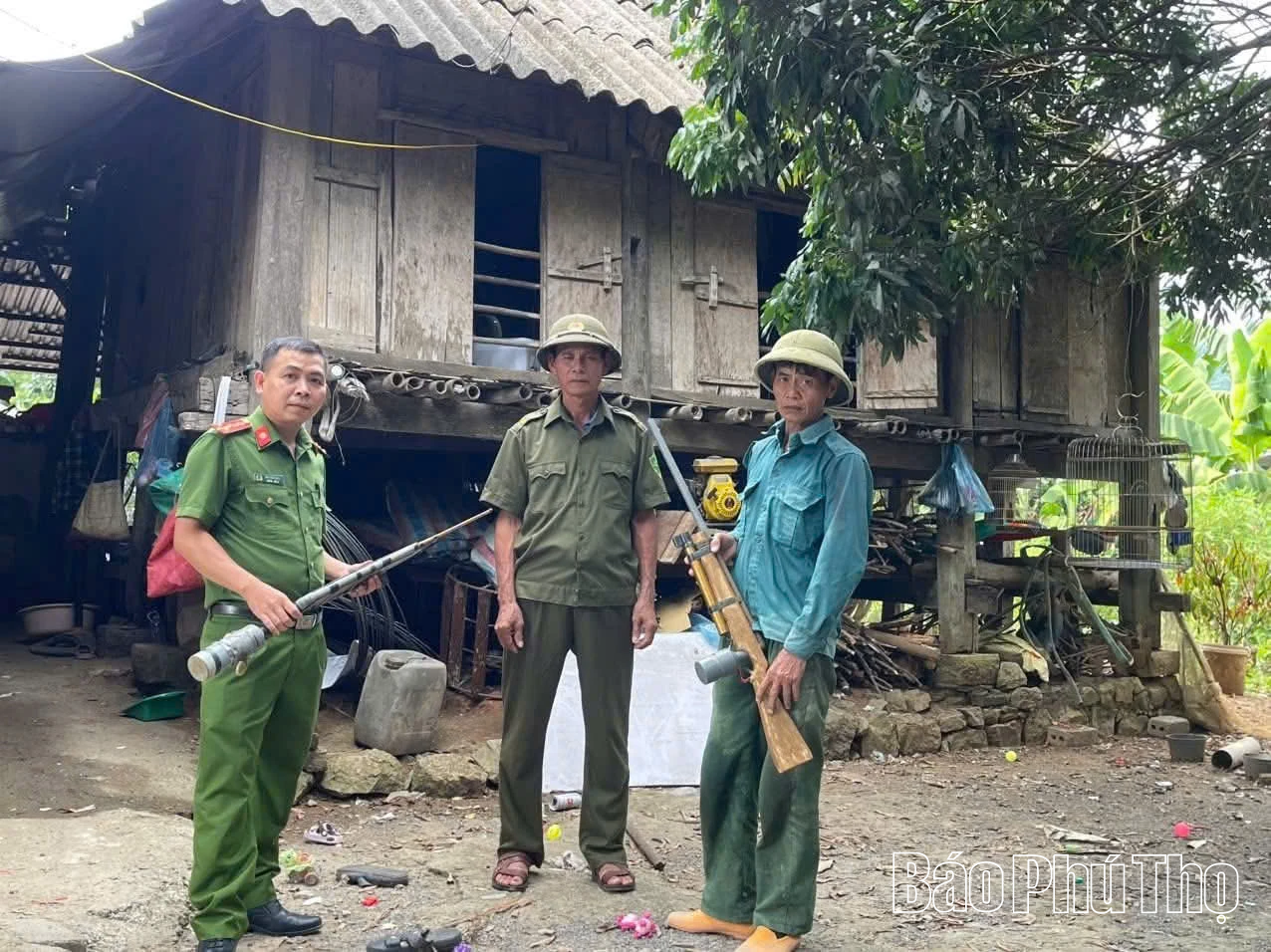 Gần dân để giữ gìn an ninh trật tự