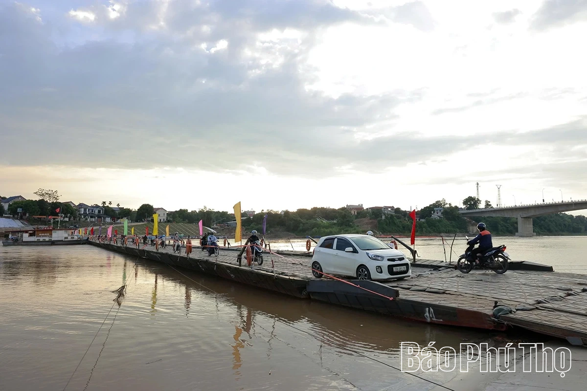 Nhịp cầu quân dân