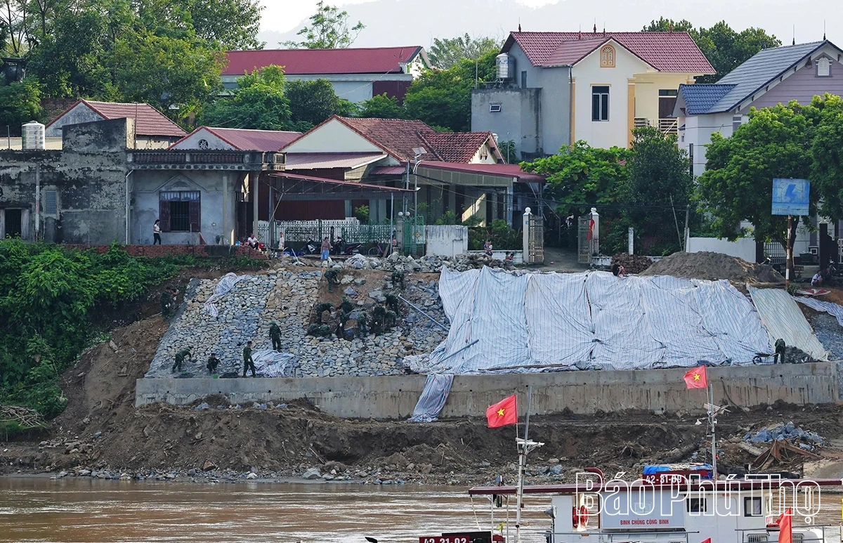 Nhịp cầu quân dân