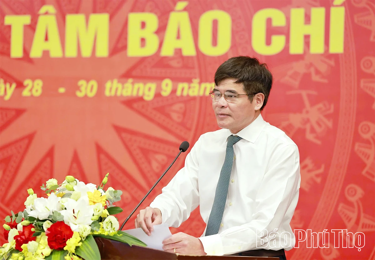 Khai trương Trung tâm Báo chí phục vụ Đại hội Đảng bộ tỉnh