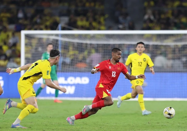 Đội tuyển Việt Nam xây hàng thủ toàn Tây: Quyết thắng Malaysia và vô địch AFF Cup