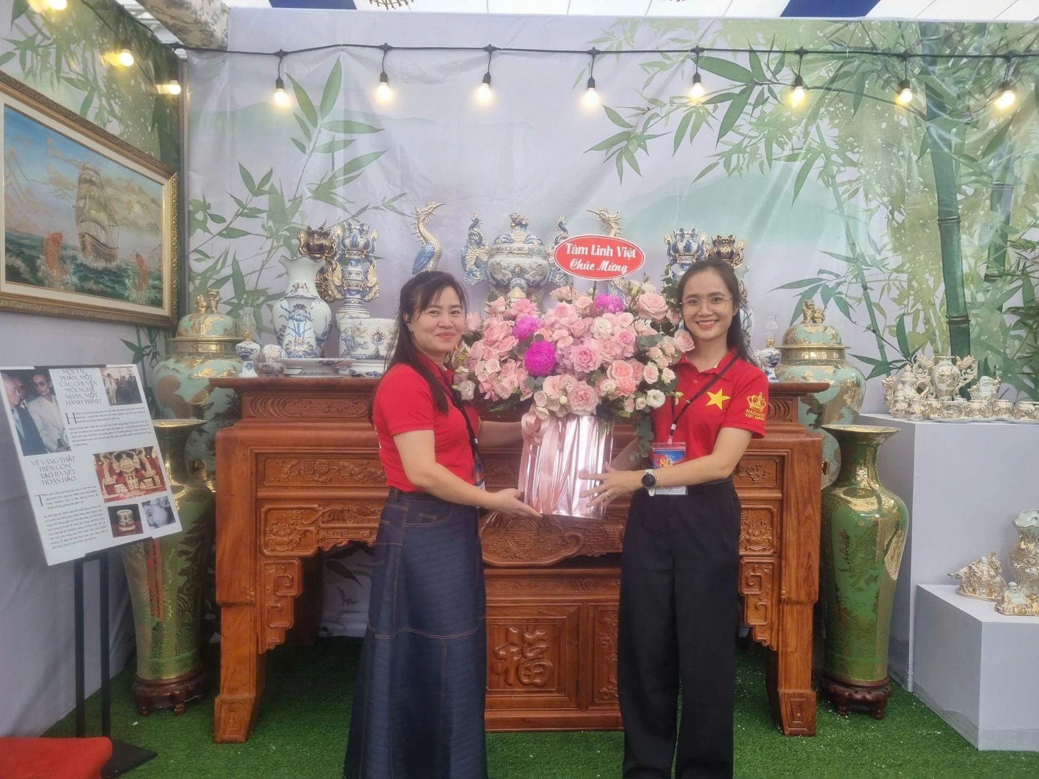 Các sản phẩm giới thiệu của Tâm Linh Việt tại triển lãm 80 năm