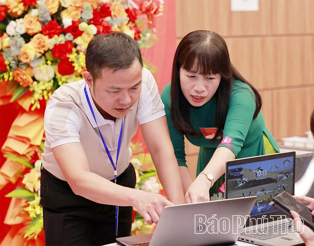 “Hậu trường” thông tin Đại hội