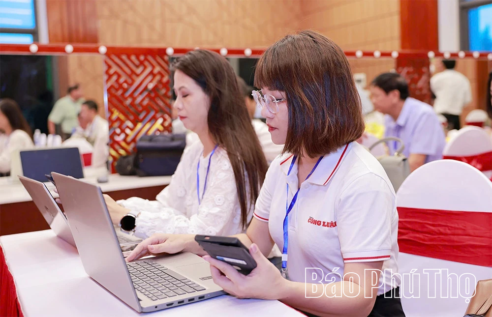 “Hậu trường” thông tin Đại hội