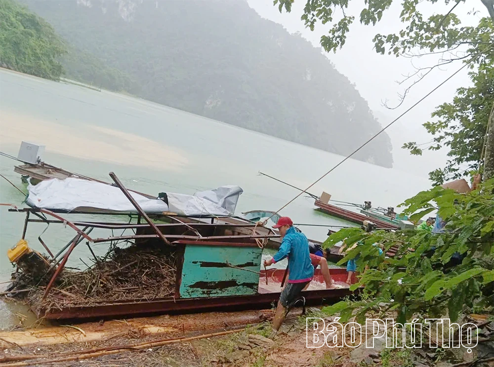 Xã vùng cao Quy Đức khẩn trương ứng phó và khắc phục hậu quả bão lũ