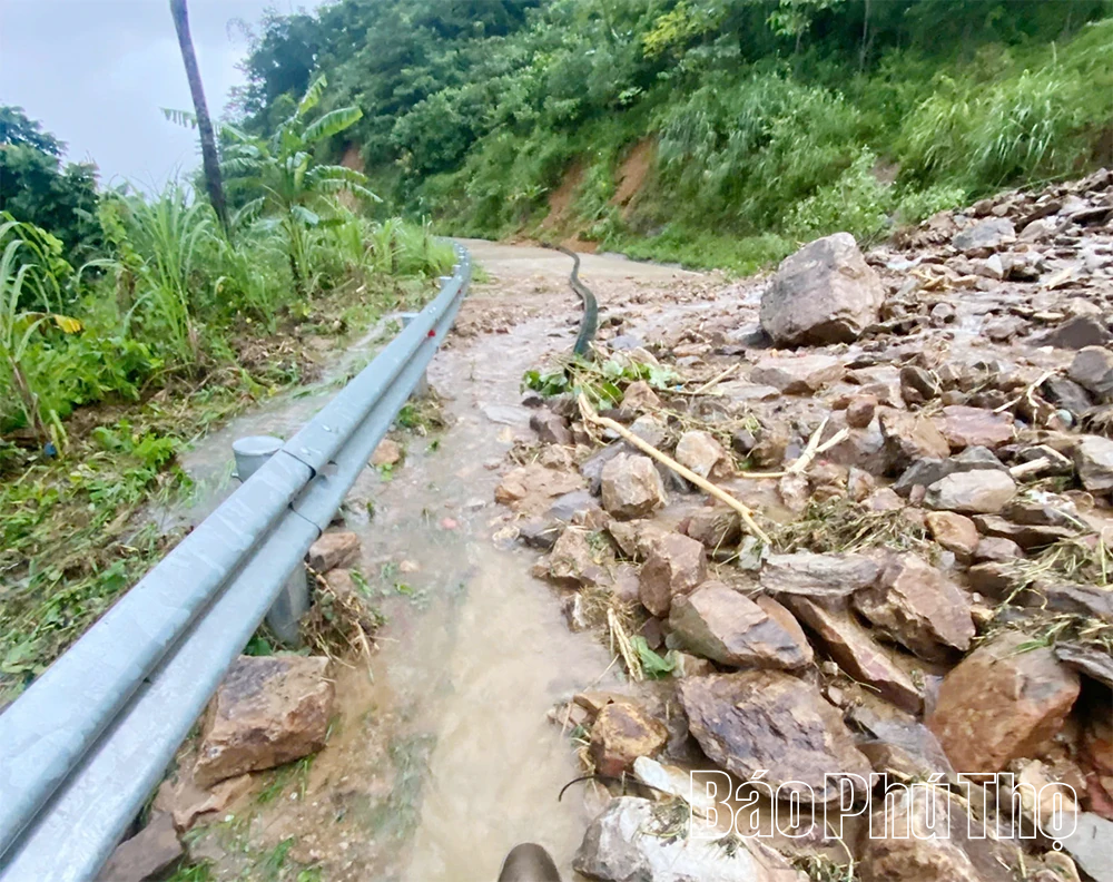 Xã vùng cao Quy Đức khẩn trương ứng phó và khắc phục hậu quả bão lũ