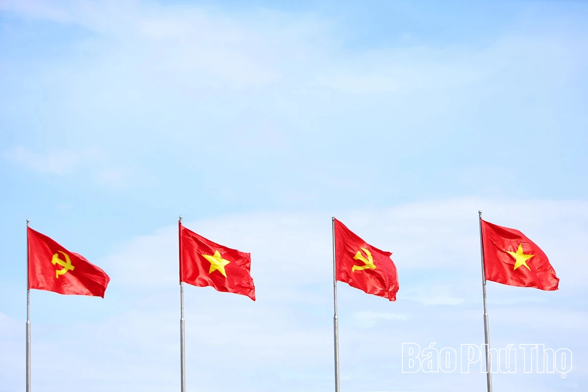 Hân hoan ngày hội lớn