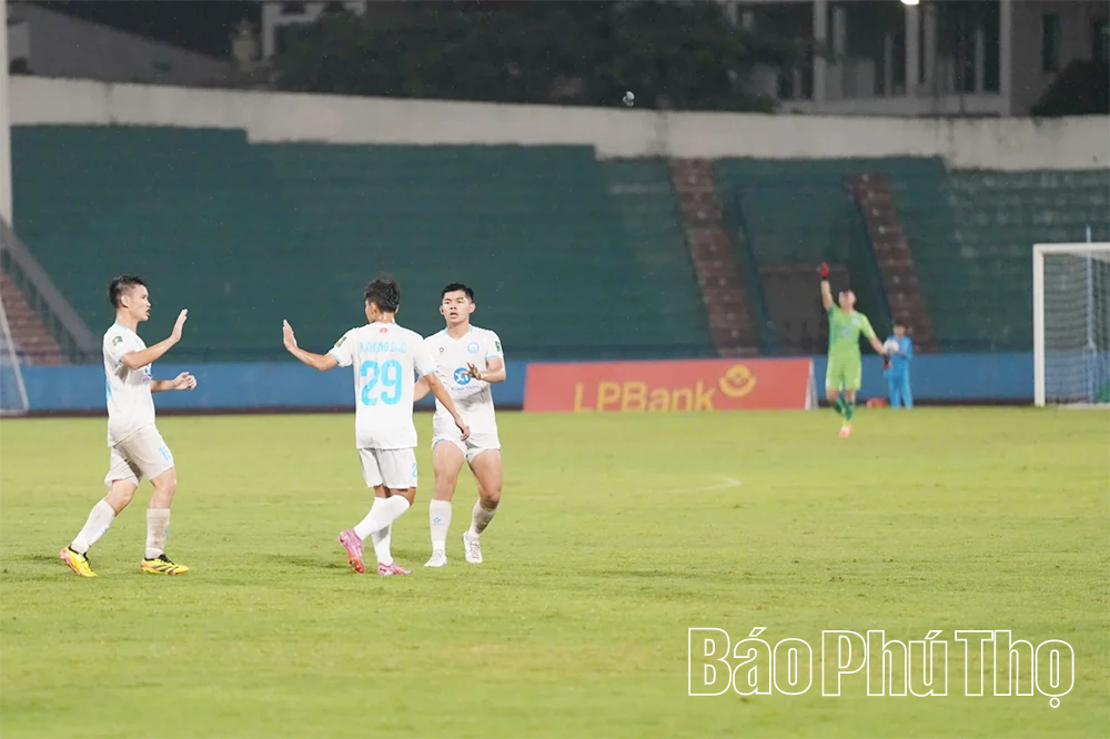 Trước vòng 3, V-League 2: Thử thách lớn mang tên Trường Tươi Đồng Nai