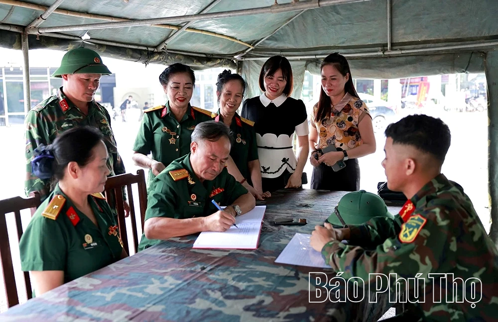“Vui sao, nước mắt lại trào!”