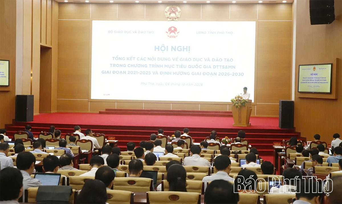 Quan tâm đầu tư cho giáo dục vùng đồng bào dân tộc thiểu số và miền núi