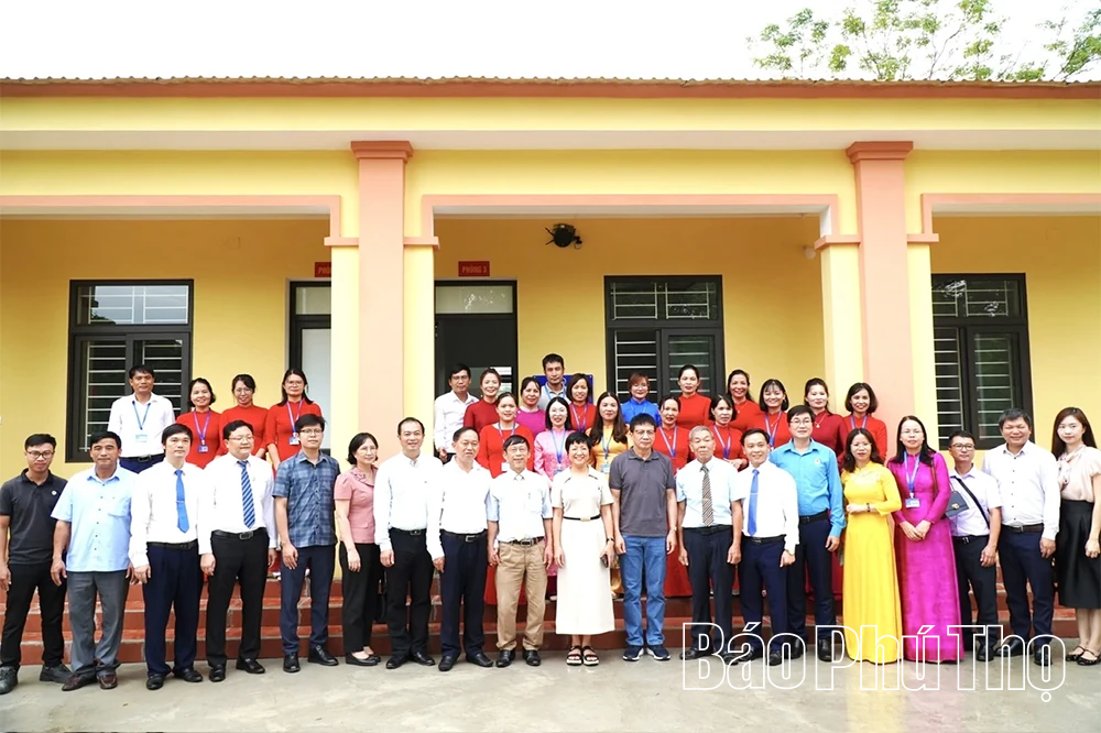 Khánh thành nhà công vụ đa năng
