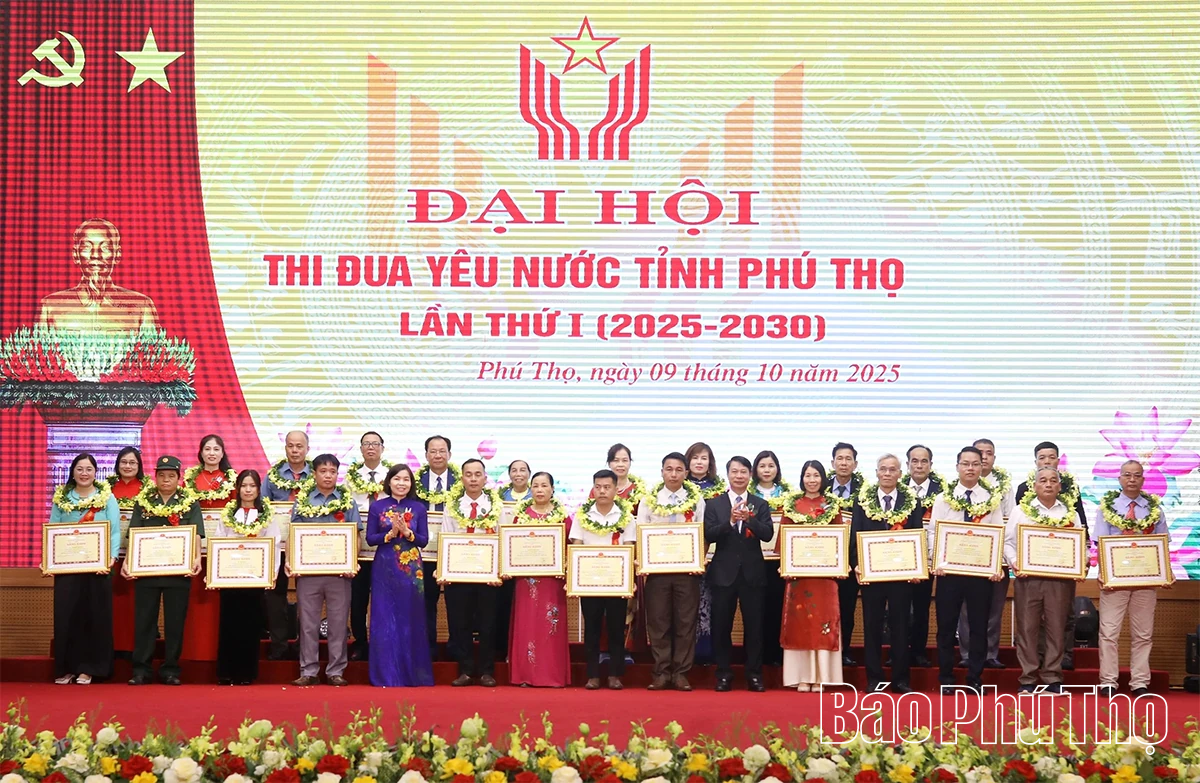 Phiên trù bị Đại hội Thi đua yêu nước tỉnh Phú Thọ lần thứ I và tuyên dương điển hình tiên tiến