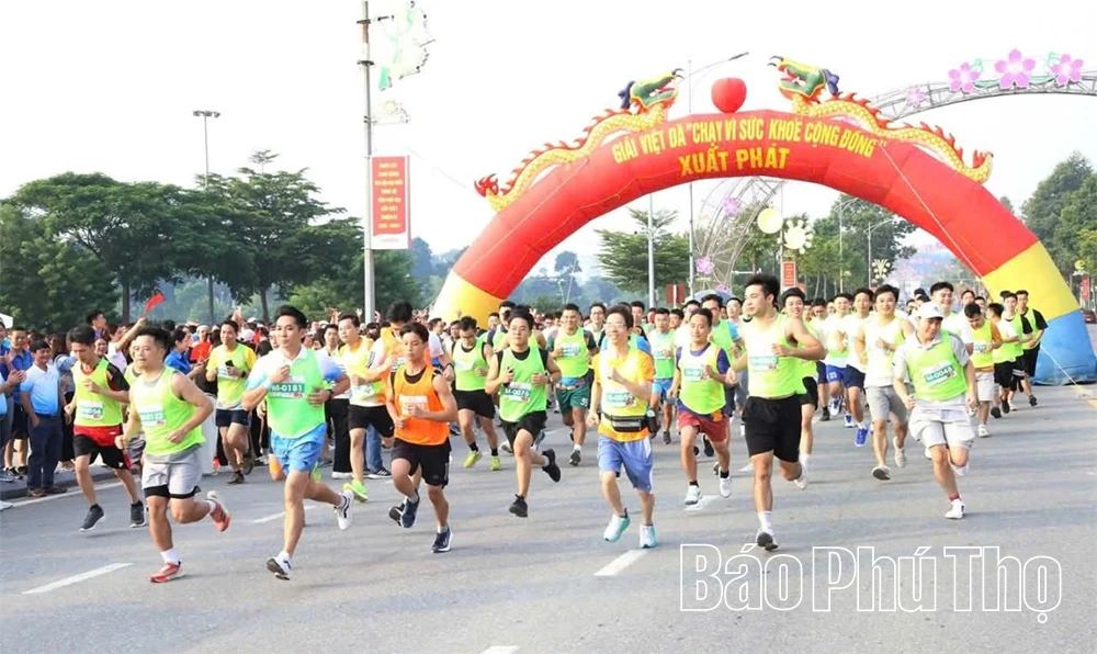 Giải việt dã “Chạy vì sức khỏe cộng đồng”