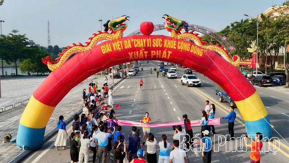 Giải việt dã “Chạy vì sức khỏe cộng đồng”