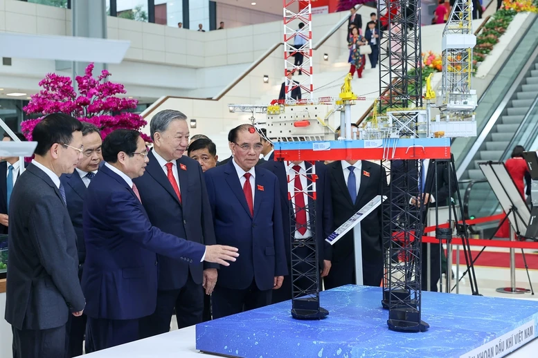 Khai mạc Đại hội đại biểu Đảng bộ Chính phủ lần thứ I