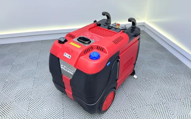 TOP 5 máy rửa xe hơi nước nóng mini: Giá rẻ, Hiện đại, Bền bỉ