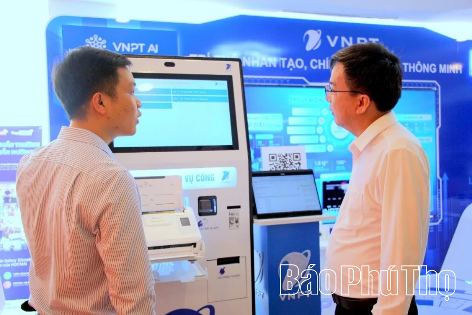 Phú Thọ ghi nhận hiệu quả bước đầu ứng dụng trí tuệ nhân tạo (AI) hỗ trợ giải quyết thủ tục hành chính công