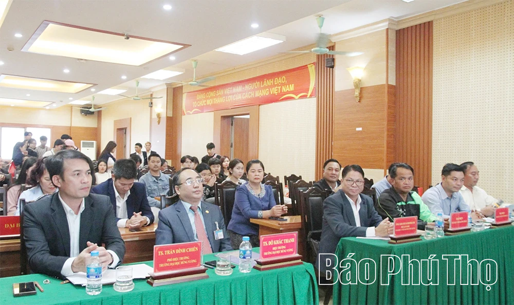 Trường Đại học Hùng Vương tiếp nhận 20 lưu học sinh nước Cộng hoà DCND Lào