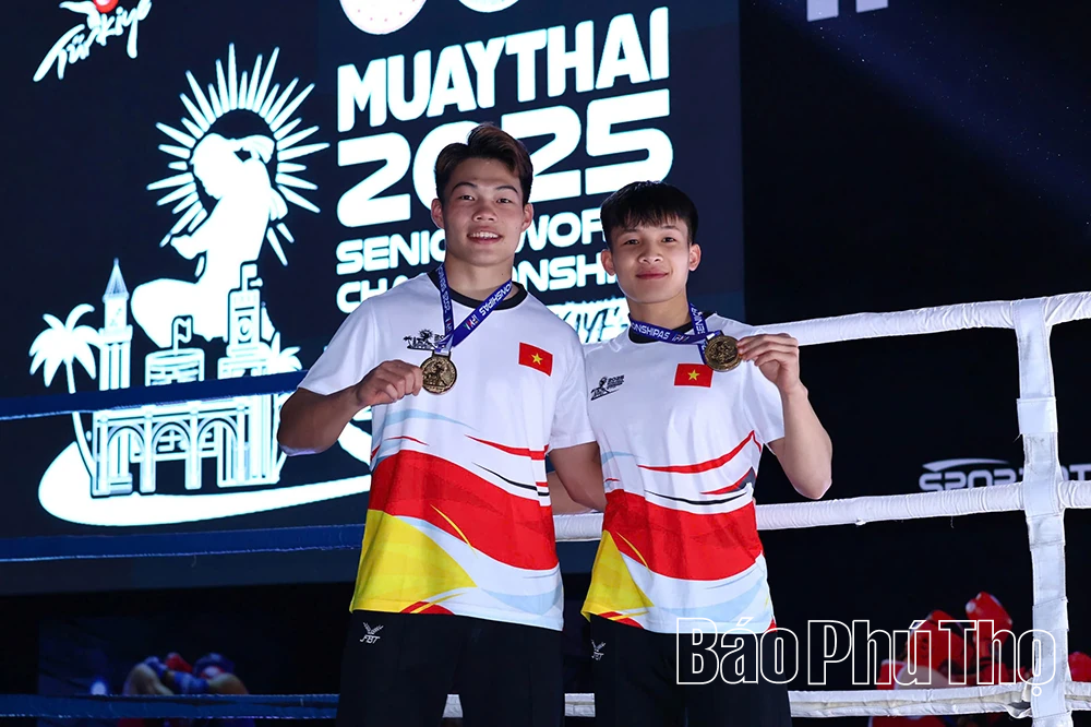 Hoàng Đình Mạnh – từ nhà vô địch Muay thế giới đến huấn luyện viên trẻ truyền lửa cho võ thuật Đất Tổ