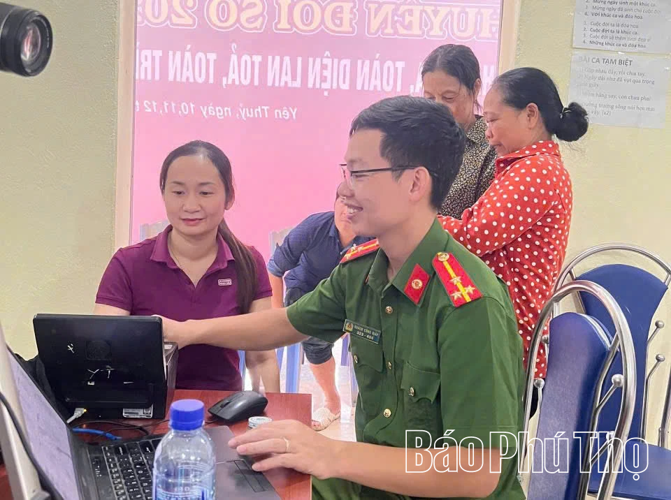 Công an xã Yên Thuỷ giữ bình yên từ cơ sở