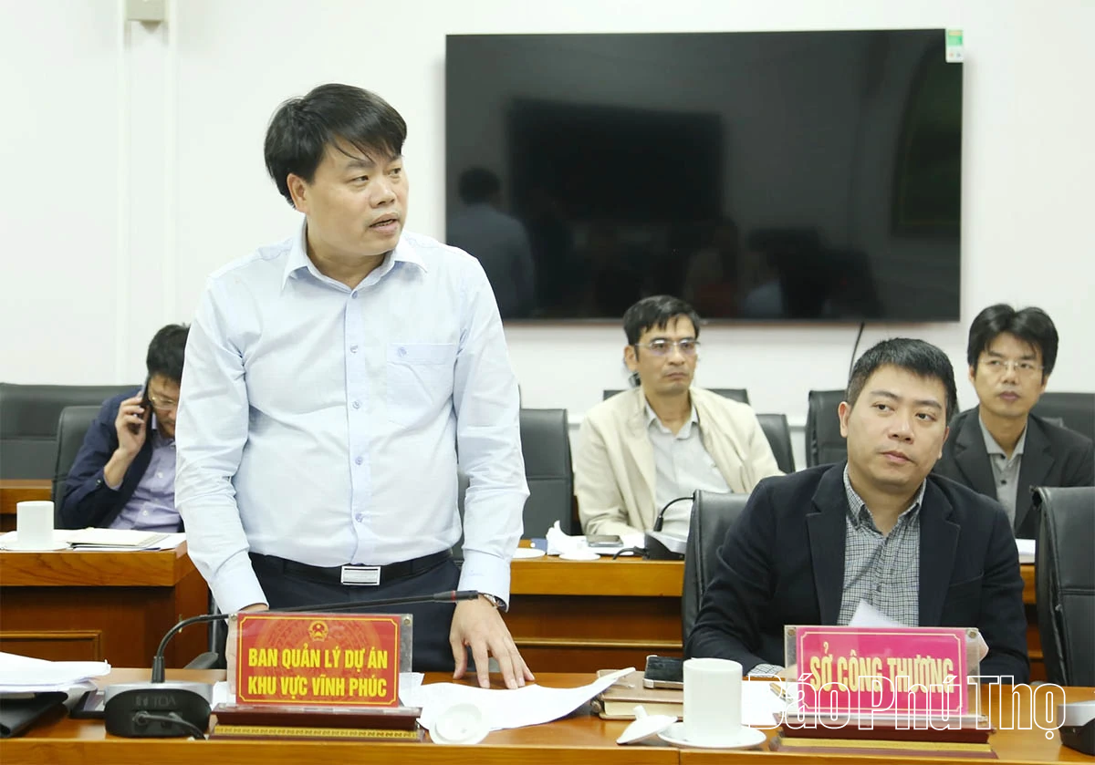 Phó Chủ tịch UBND tỉnh Quách Tất Liêm cho ý kiến về một số dự án giao thông trọng điểm