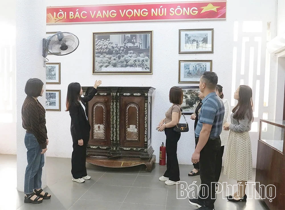 Kỳ 1: Sự hòa hợp thiêng liêng giữa hai biểu tượng dân tộc