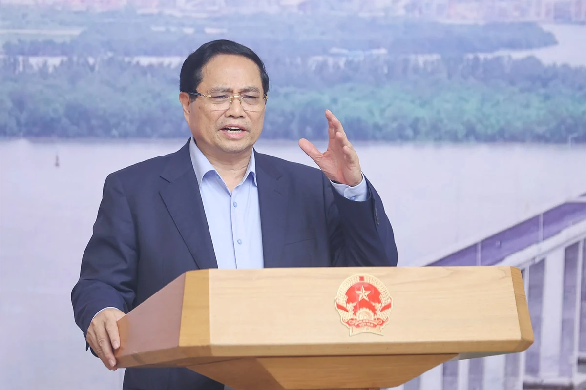 Tập trung tháo gỡ khó khăn, đẩy nhanh tiến độ các dự án giao thông trọng điểm