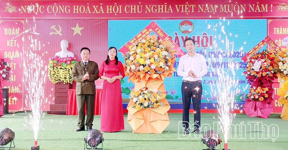 Ngày hội Đại đoàn kết toàn dân tộc khu Bắc Tiến 2, xã Hùng Việt