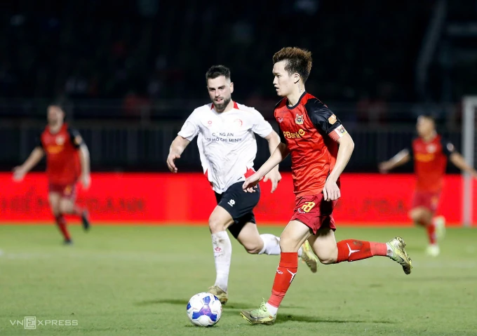 Nguyễn Hoàng Đức phá kỷ lục cá nhân ở V-League