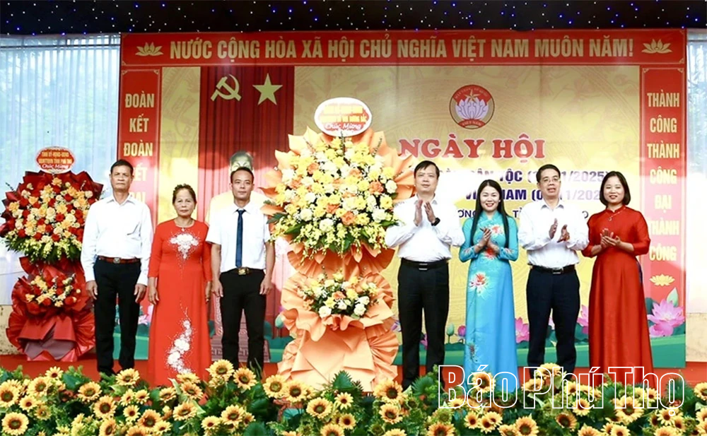 Ngày hội Đại đoàn kết toàn dân tộc thôn 2, xã Tam Dương Bắc