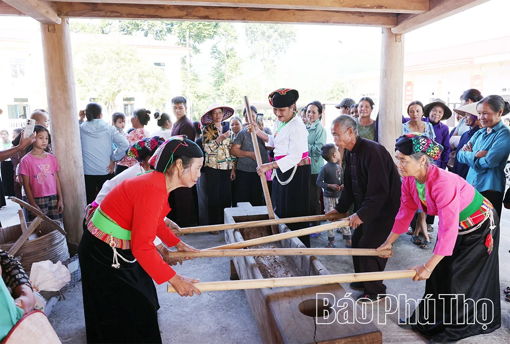 Độc đáo bản sắc văn hóa người Mường xã Khả Cửu