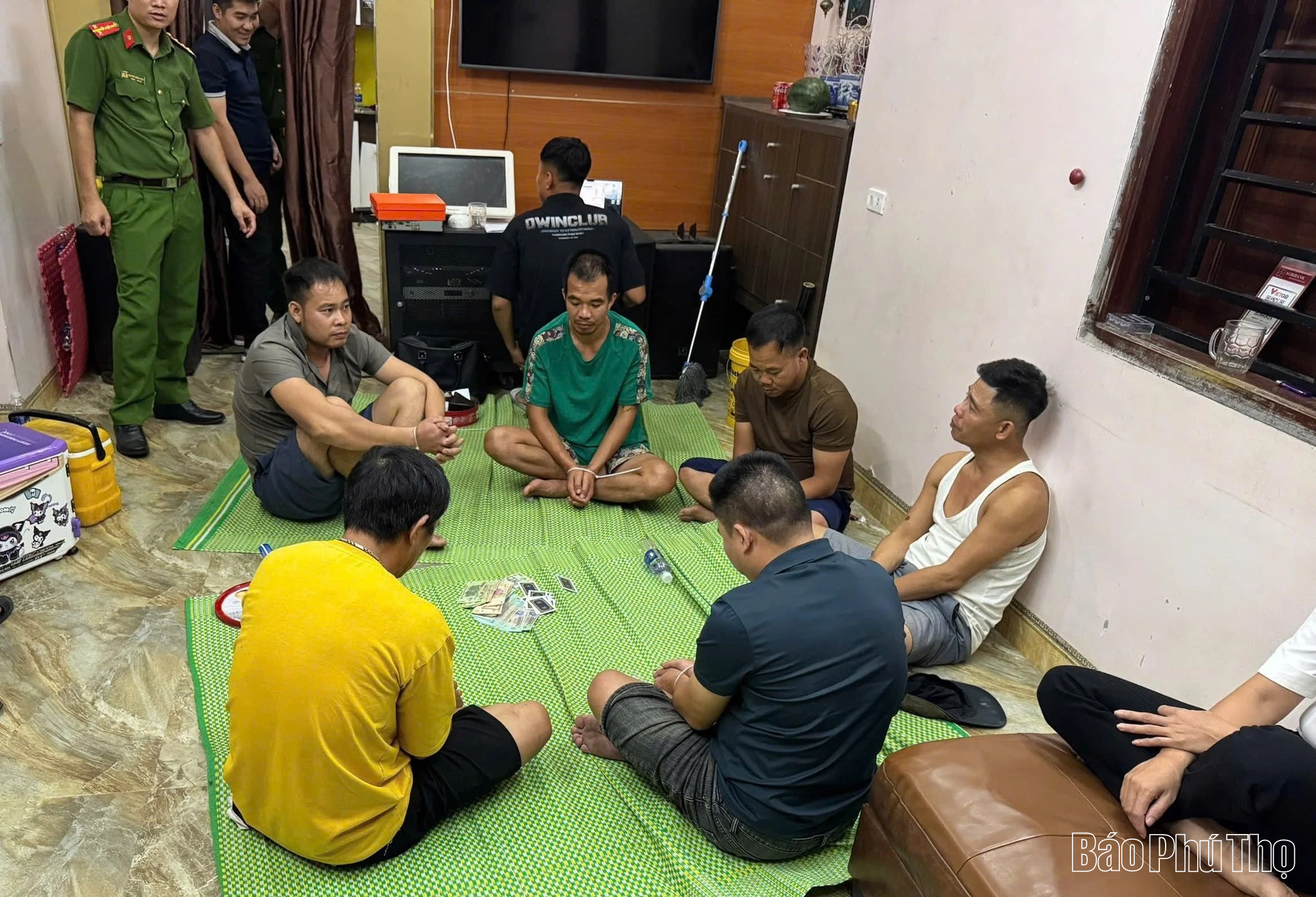 Tăng cường cảnh báo về tội phạm đánh bạc